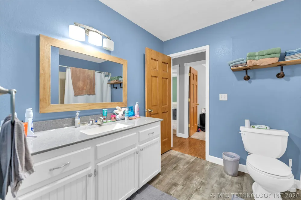 3301 S 4730 Westville, OK 74965