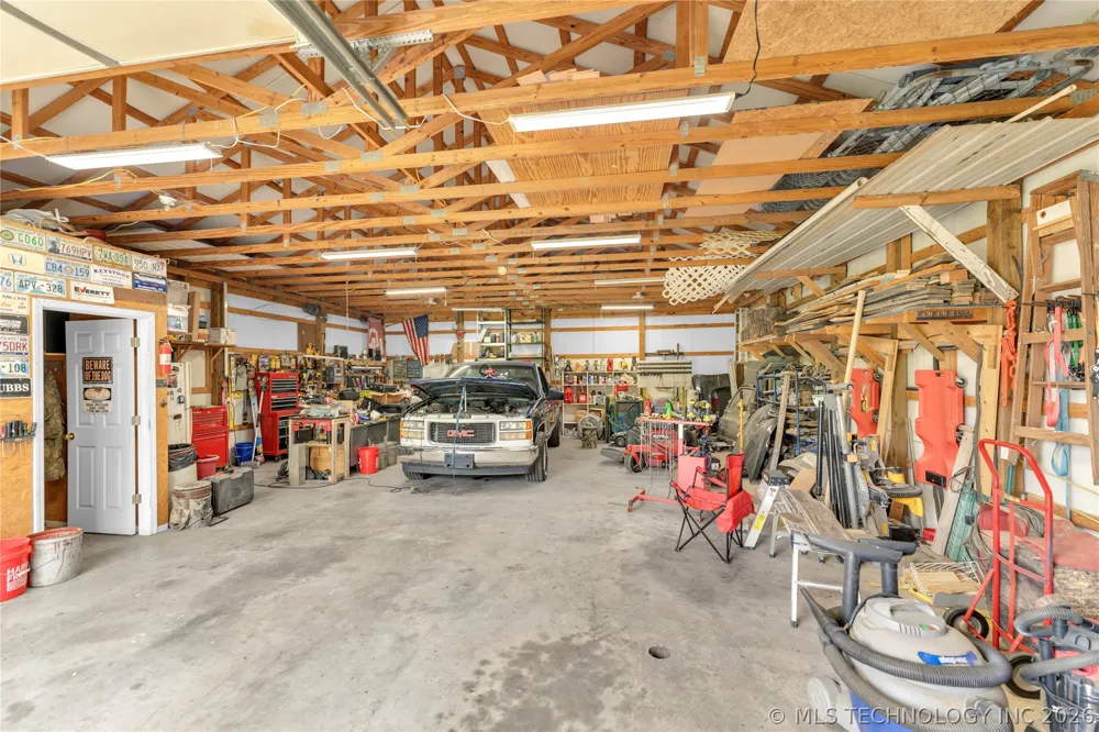 3301 S 4730 Westville, OK 74965