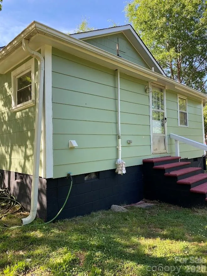 406 River Drive Gaffney, SC 29340