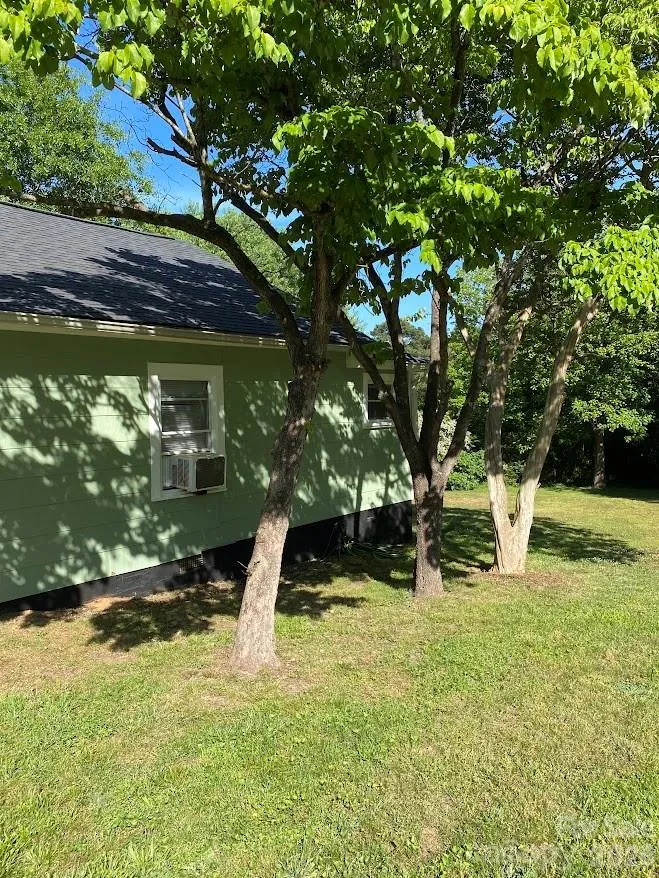 406 River Drive Gaffney, SC 29340
