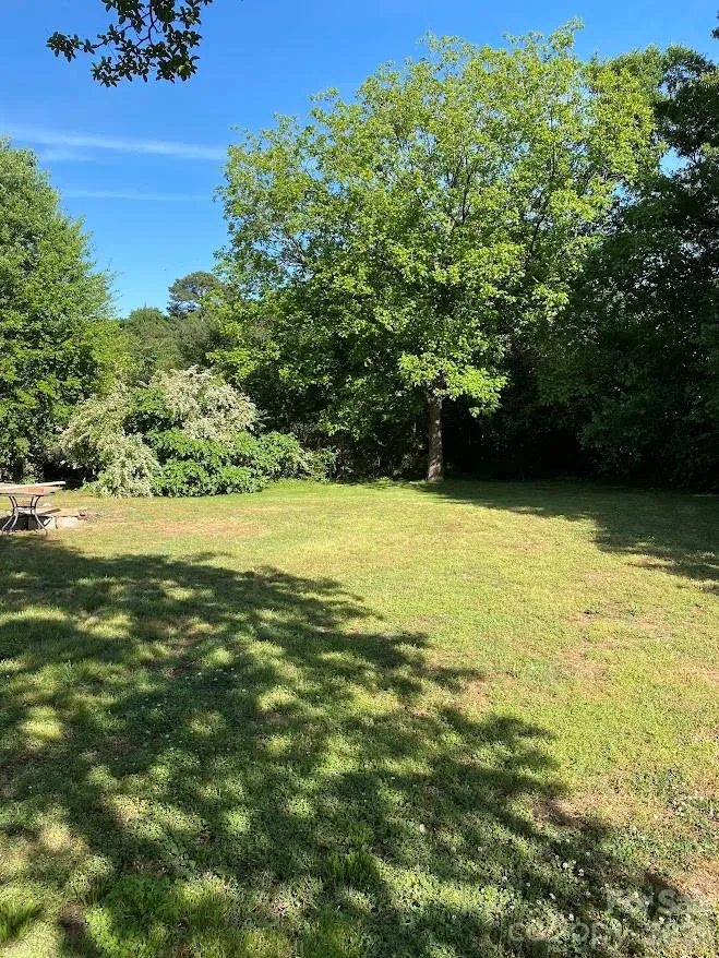 406 River Drive Gaffney, SC 29340