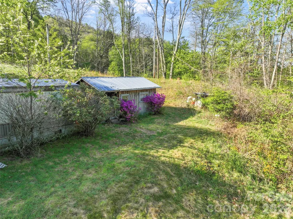3454 Puncheon Fork Road Mars Hill, NC 28754