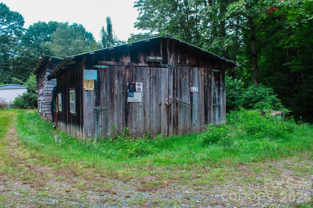 3454 Puncheon Fork Road Mars Hill, NC 28754