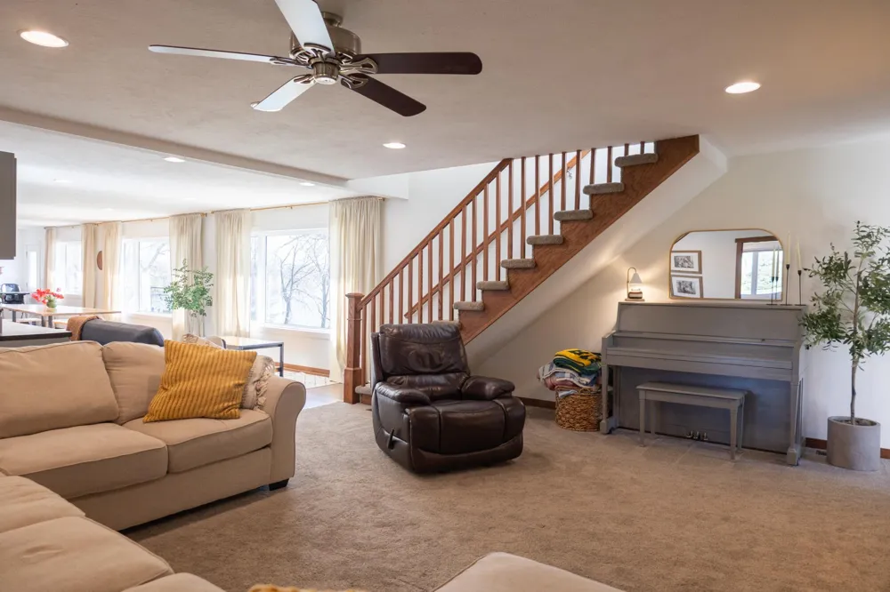 912 S Lafayette Avenue Fulda, MN 56131
