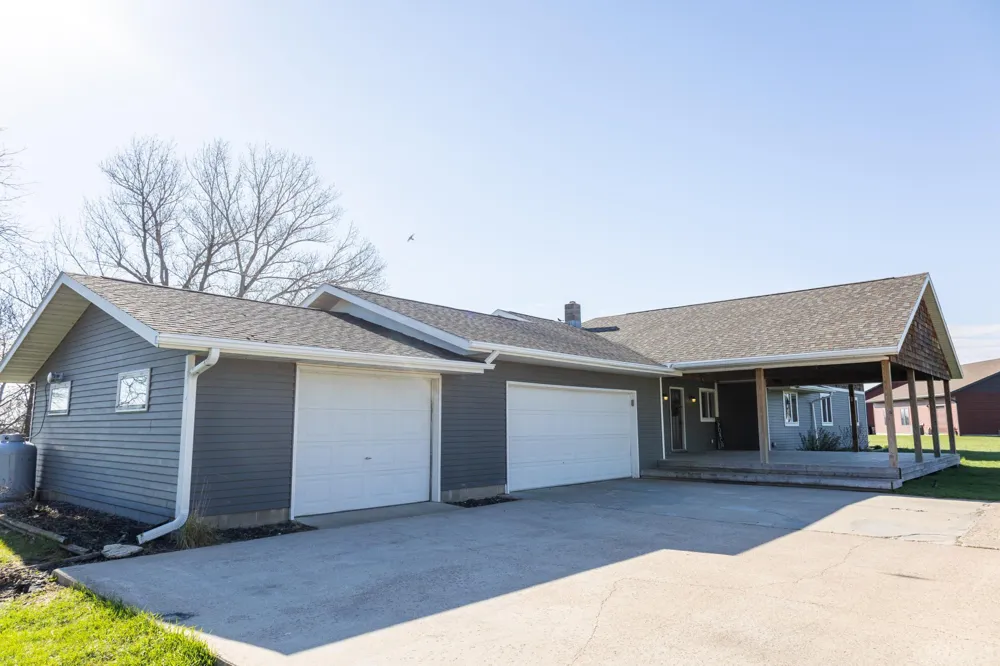 912 S Lafayette Avenue Fulda, MN 56131