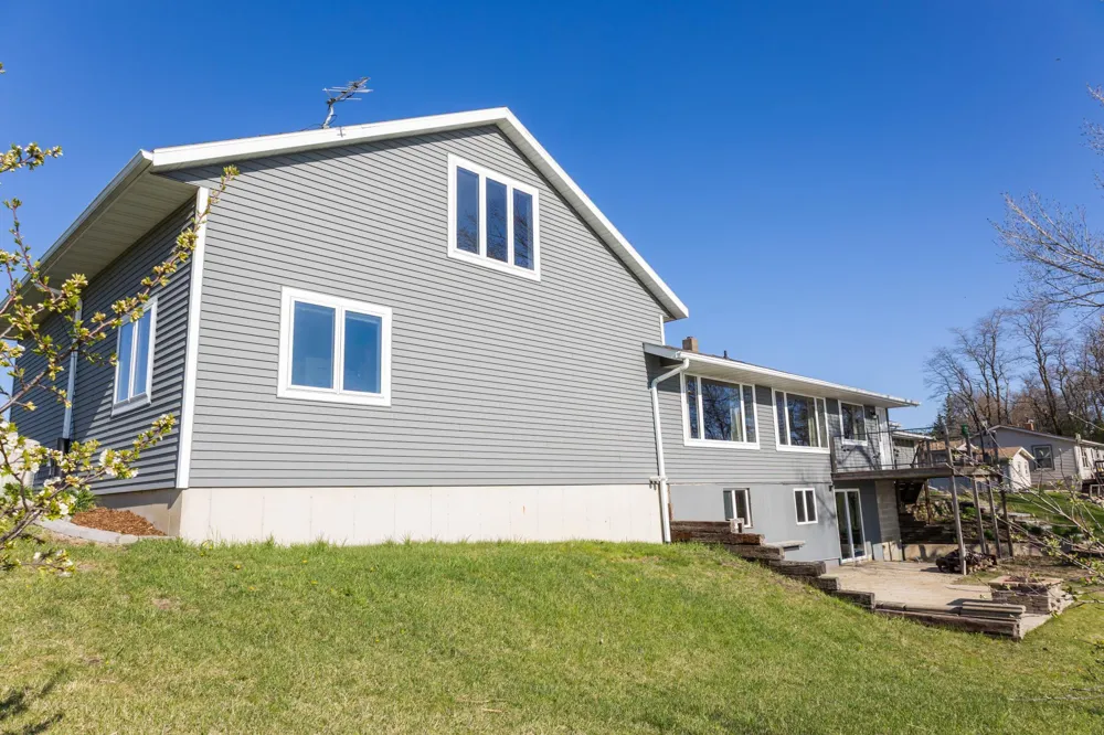 912 S Lafayette Avenue Fulda, MN 56131