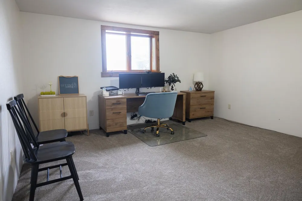 912 S Lafayette Avenue Fulda, MN 56131