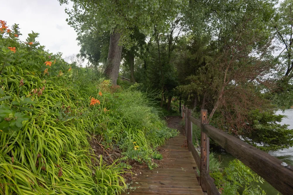 912 S Lafayette Avenue Fulda, MN 56131