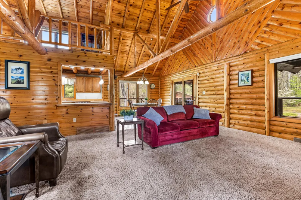 10189 I DRIVE S Newton Township, MI 49033