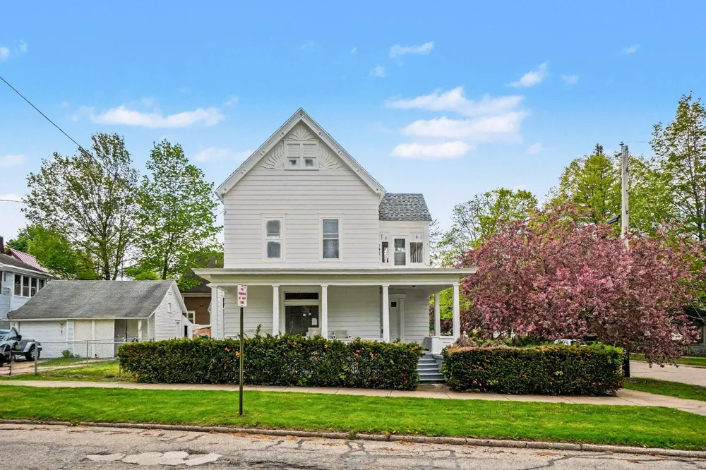 223 Walnut Street Allegan City, MI 49010
