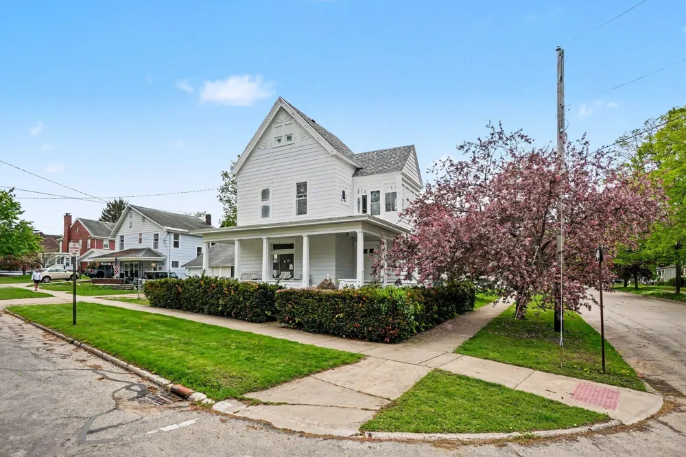 223 Walnut Street Allegan City, MI 49010