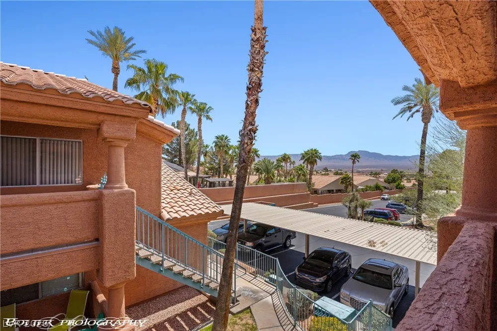 962 Mesquite Springs Drive #202 Mesquite, NV 89027