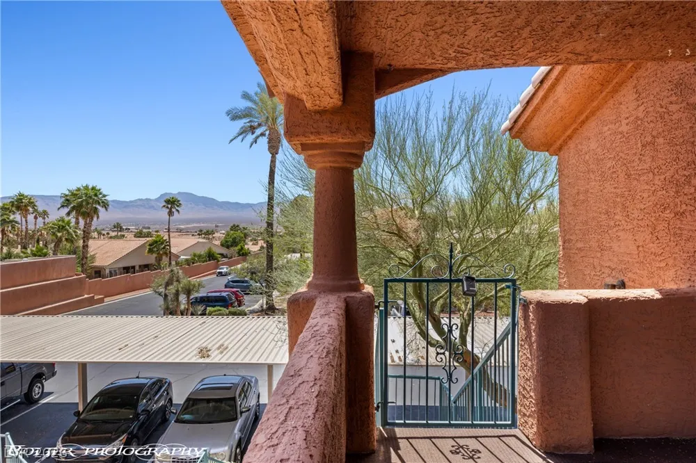 962 Mesquite Springs Drive #202 Mesquite, NV 89027