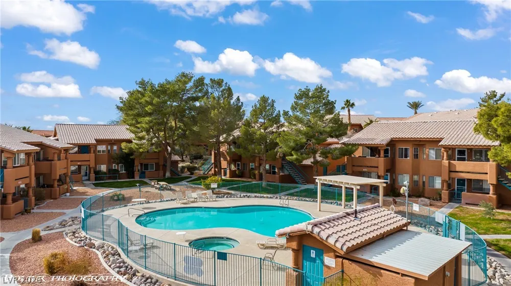 962 Mesquite Springs Drive #202 Mesquite, NV 89027