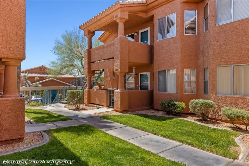 962 Mesquite Springs Drive #202 Mesquite, NV 89027