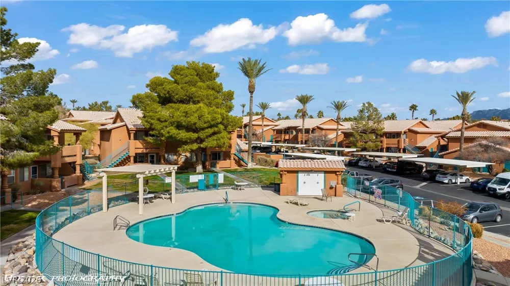 962 Mesquite Springs Drive #202 Mesquite, NV 89027