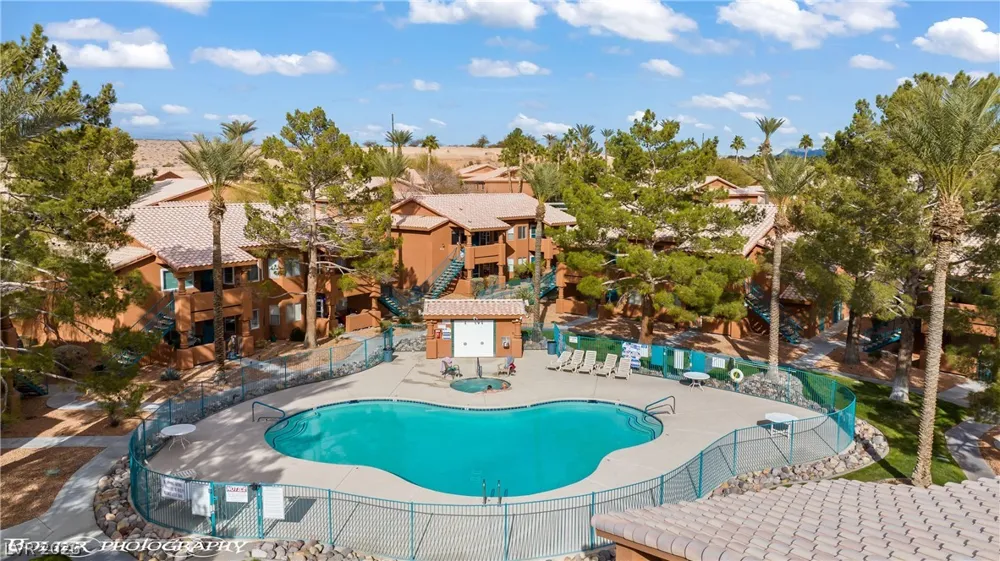 962 Mesquite Springs Drive #202 Mesquite, NV 89027