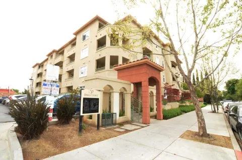 3128 Loma Verde Drive #219