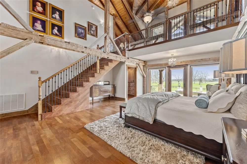 1000 River Trace Drive Columbus, TX 78934