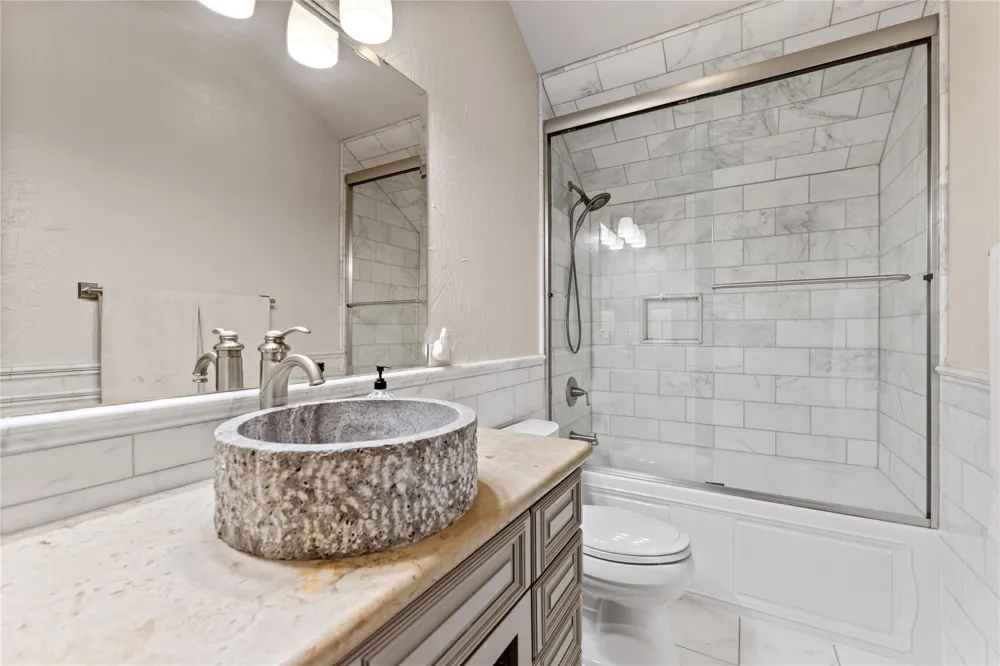 1000 River Trace Drive Columbus, TX 78934