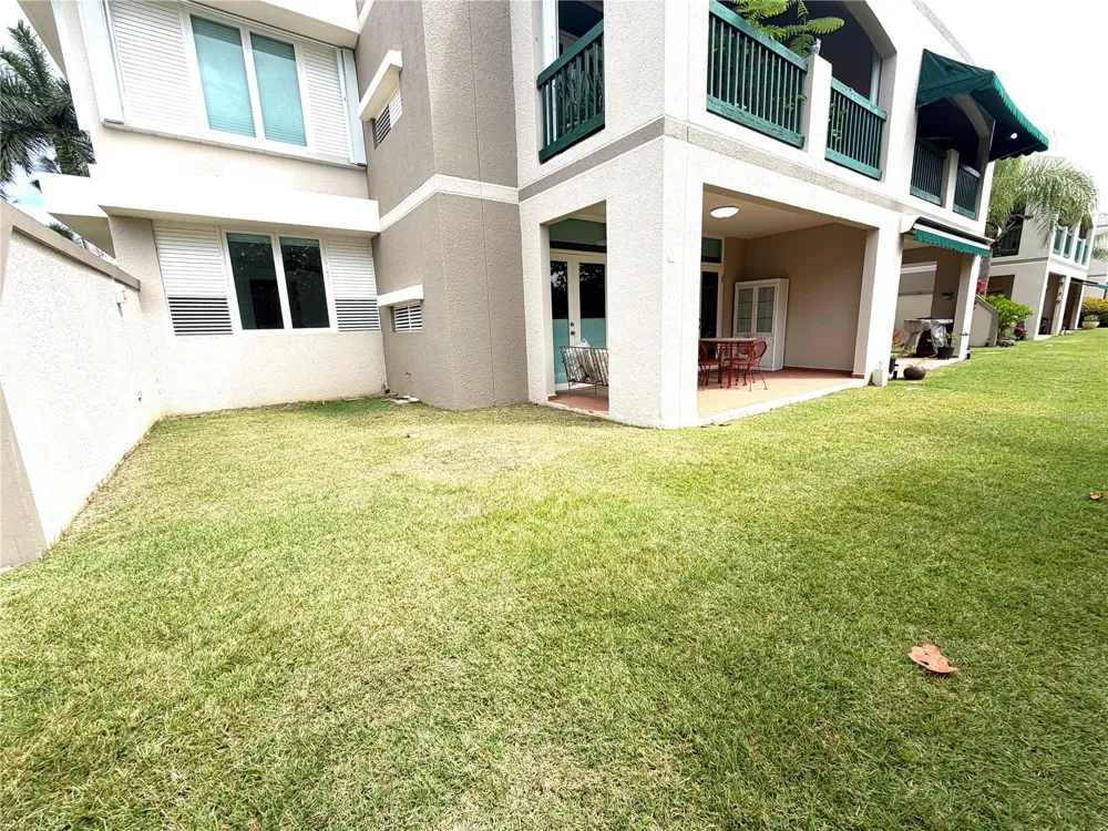 693 NORTH COAST VILLAGE #236 Vega Alta, PR 00692