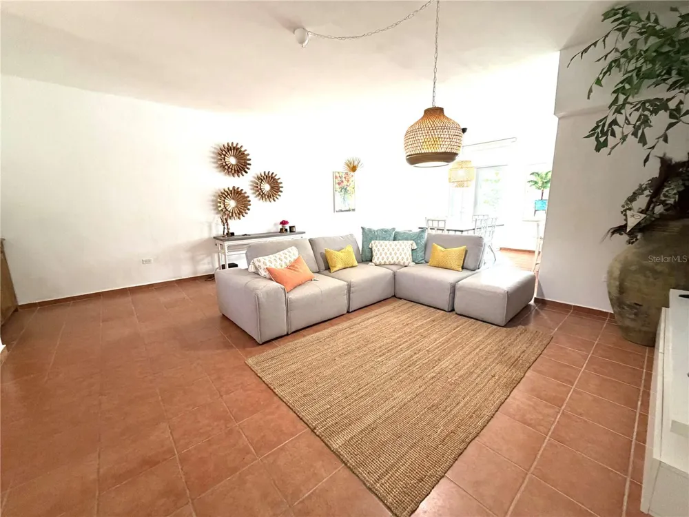 693 NORTH COAST VILLAGE #236 Vega Alta, PR 00692