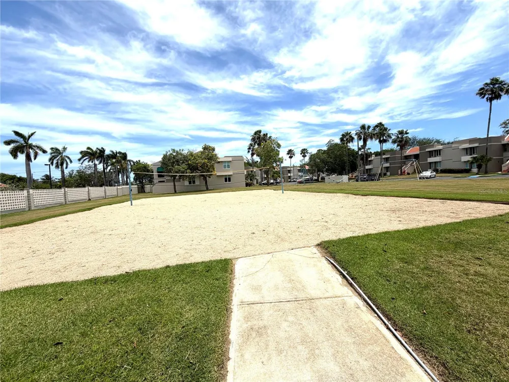 693 NORTH COAST VILLAGE #236 Vega Alta, PR 00692