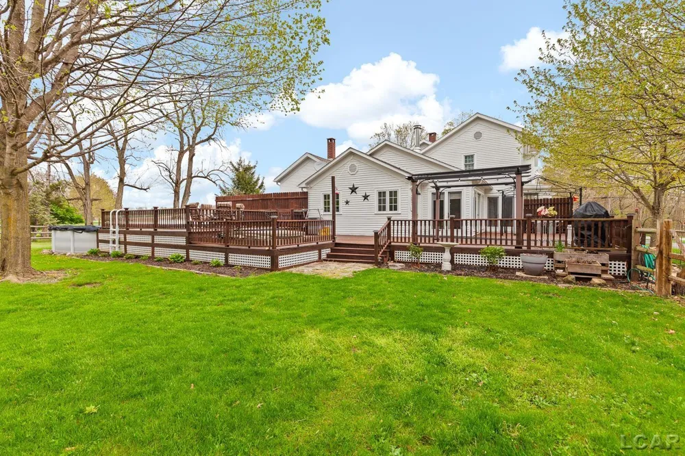 6518 Rogers Highway Raisin Township, MI 49286