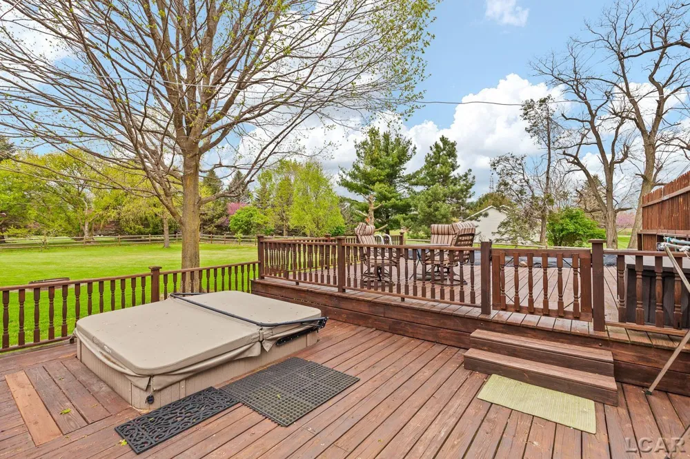 6518 Rogers Highway Raisin Township, MI 49286
