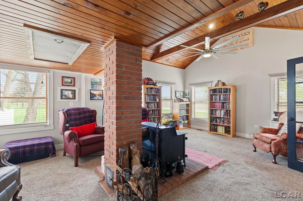6518 Rogers Highway Raisin Township, MI 49286