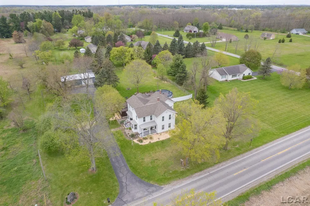 6518 Rogers Highway Raisin Township, MI 49286