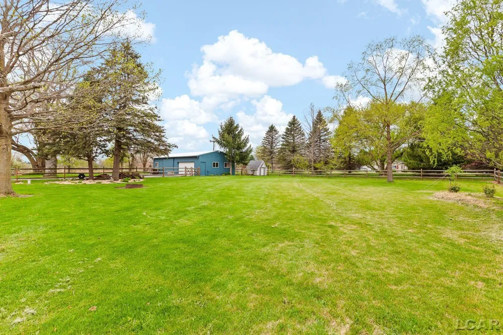 6518 Rogers Highway Raisin Township, MI 49286