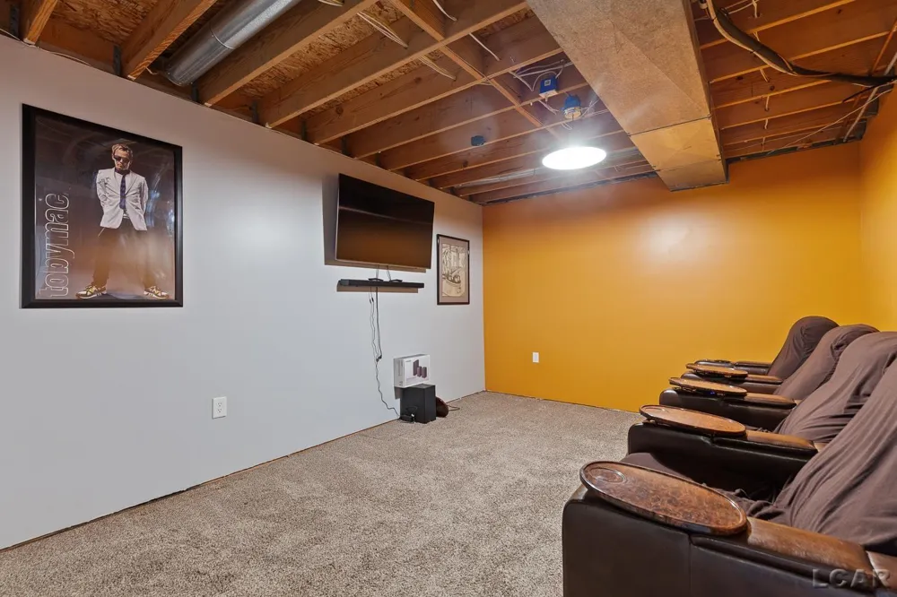6518 Rogers Highway Raisin Township, MI 49286