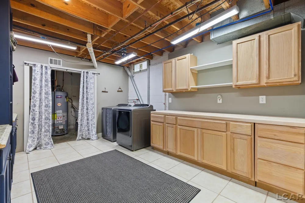 6518 Rogers Highway Raisin Township, MI 49286