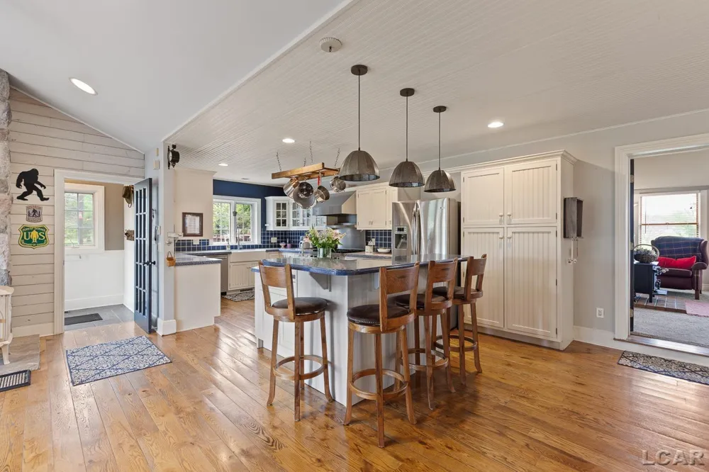 6518 Rogers Highway Raisin Township, MI 49286