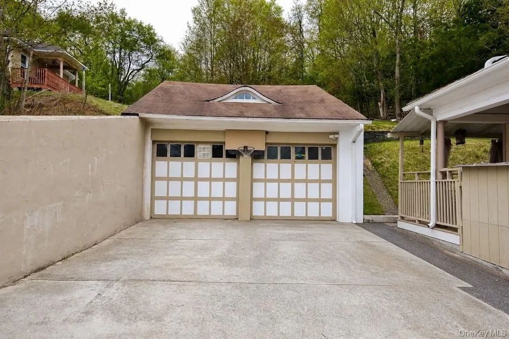 278 S Main Street Liberty, NY 12754