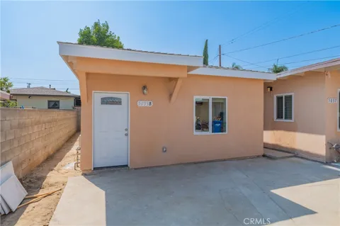 5033 Sultana Avenue #B