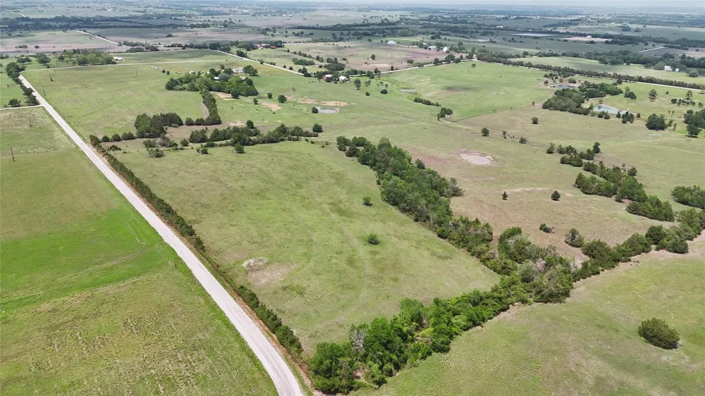 4754 Wickel Road Burton, TX 77835
