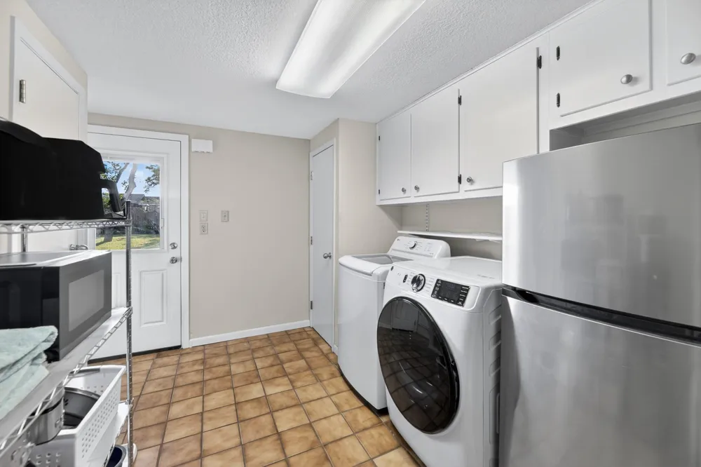 307 4th Street Fulton, TX 78358