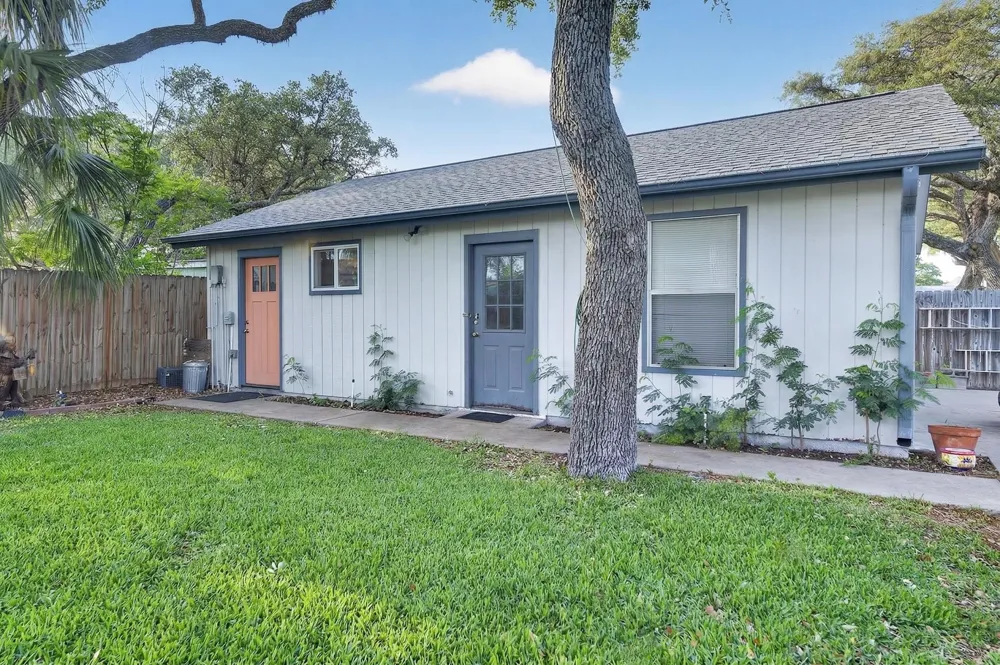 307 4th Street Fulton, TX 78358