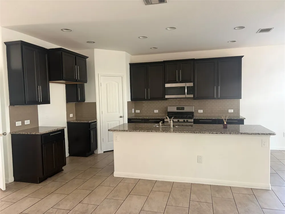 11613 Reading Court Austin, TX 78717