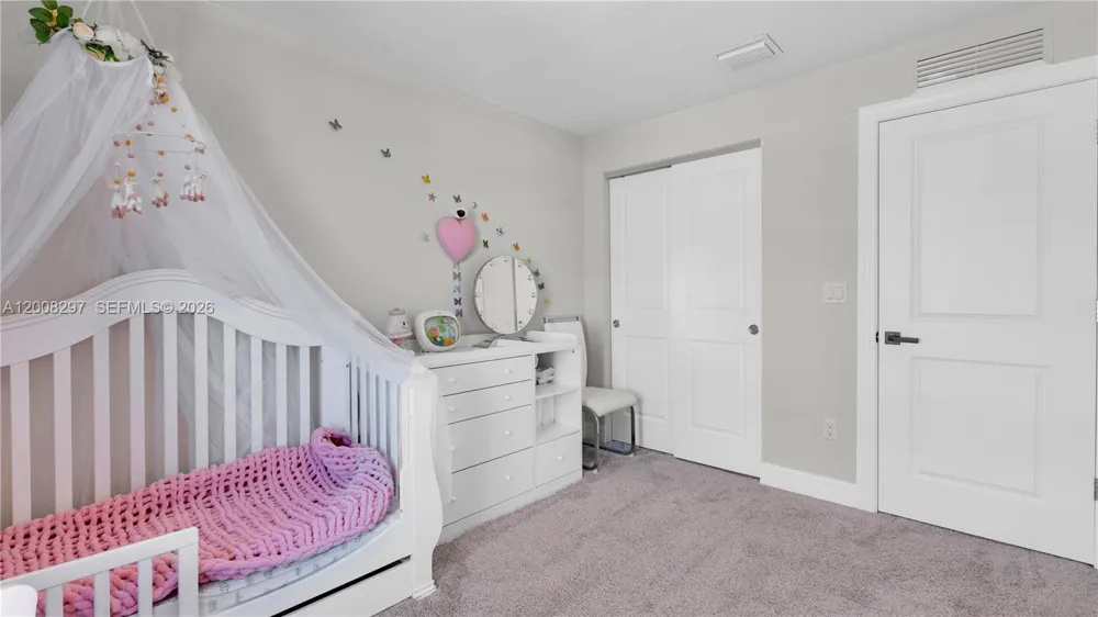 2913 Olivia Ave Lauderdale Lakes, FL 33311