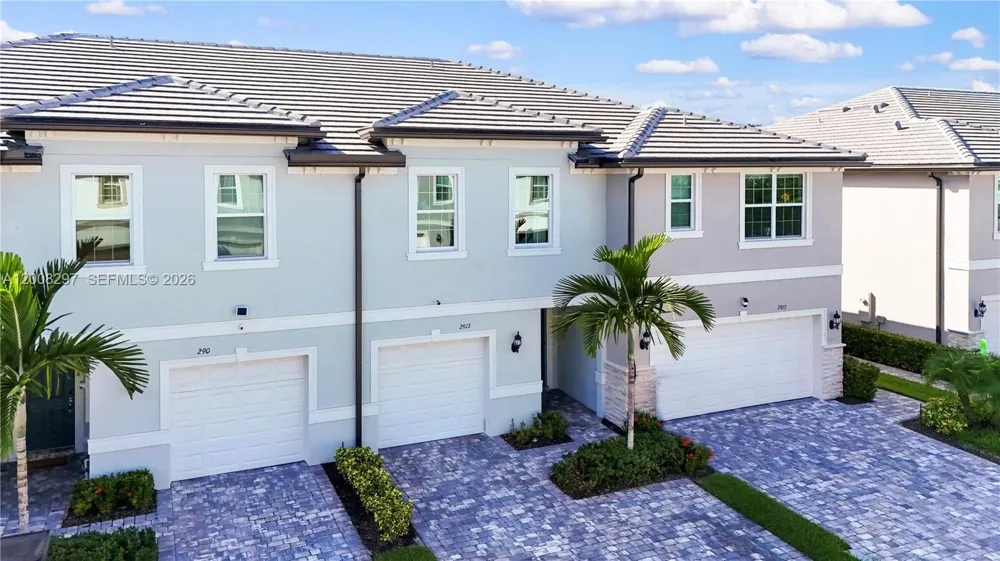 2913 Olivia Ave Lauderdale Lakes, FL 33311