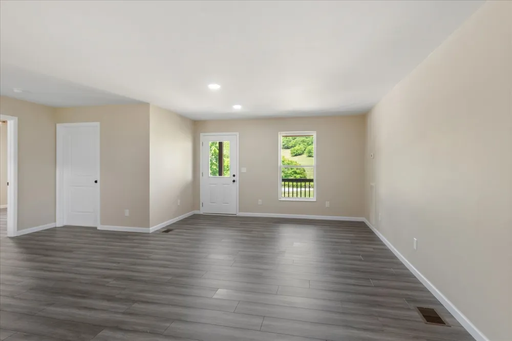 402 Cortner Hollow Rd Petersburg, TN 37144
