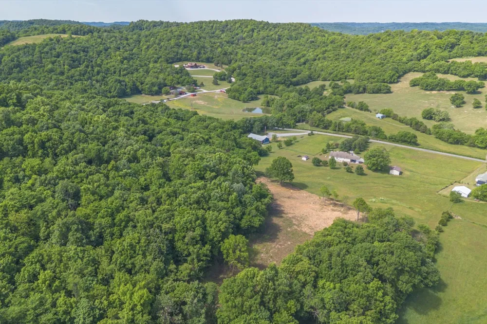 402 Cortner Hollow Rd Petersburg, TN 37144