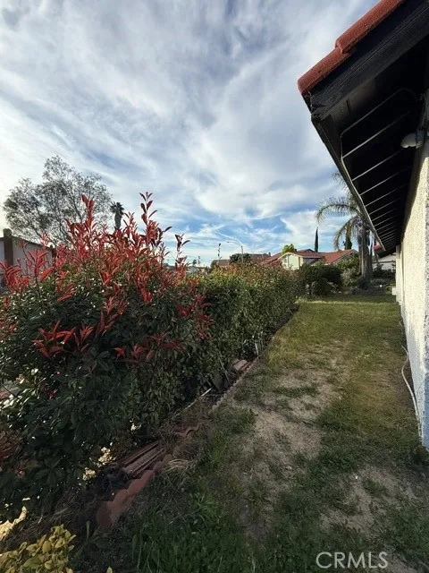 18104 Rio Seco Rowland Heights, CA 91748