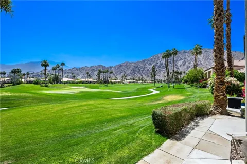 54137 Oak Hill
