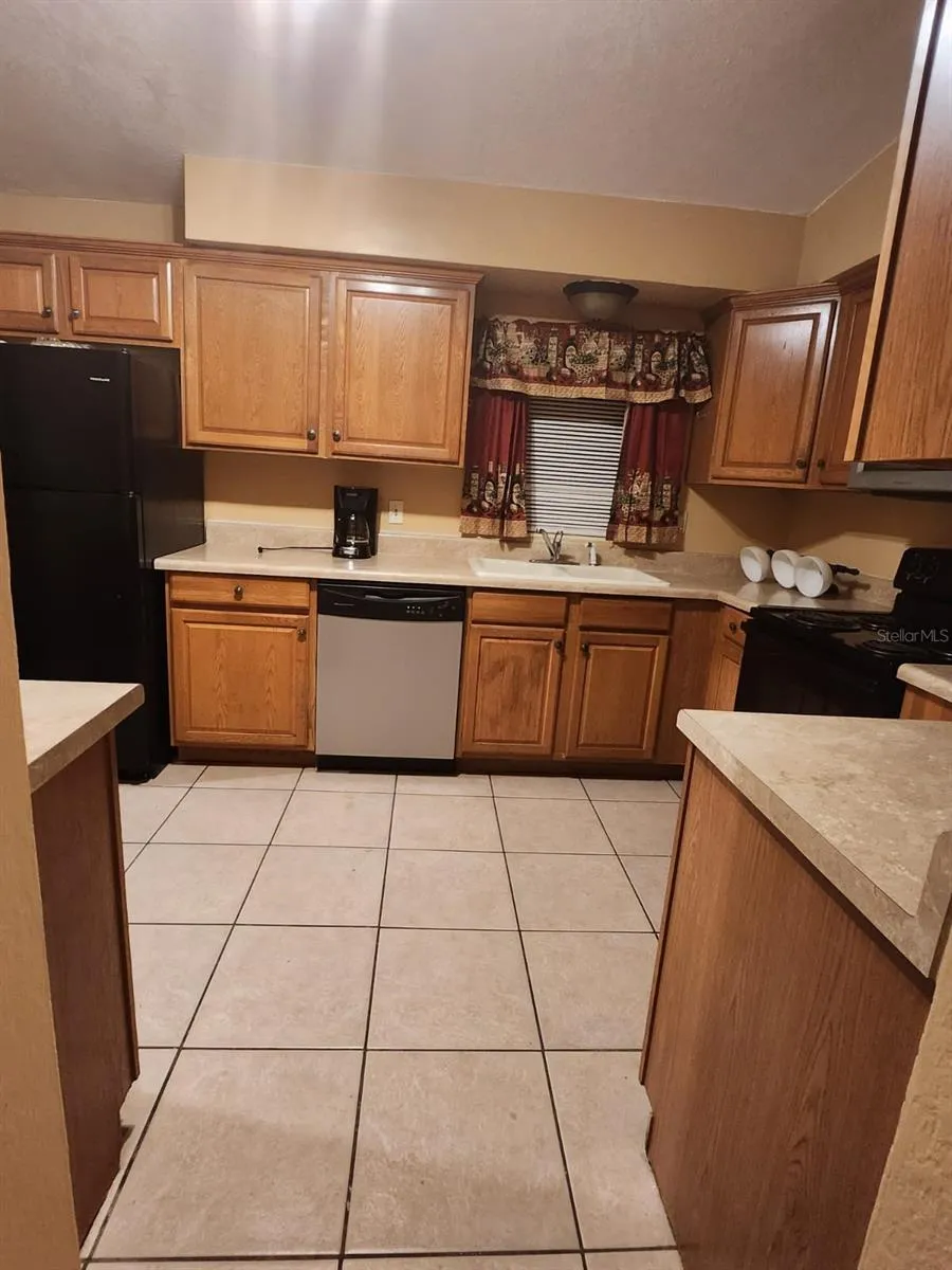8320 DOT LANE Orlando, FL 32809