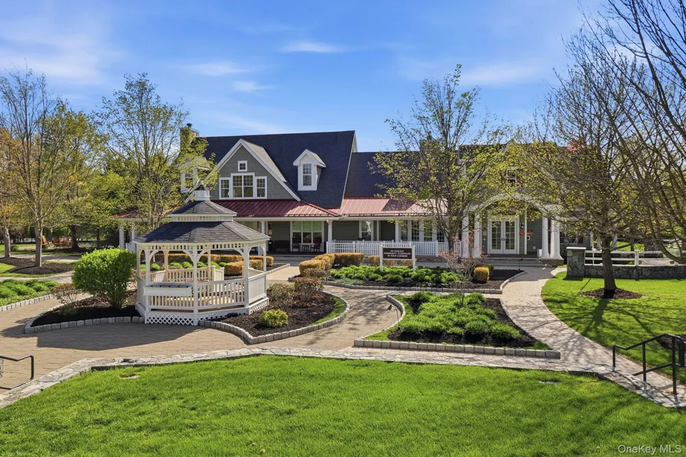 13 Chestnut Street Hopewell Junction, NY 12533