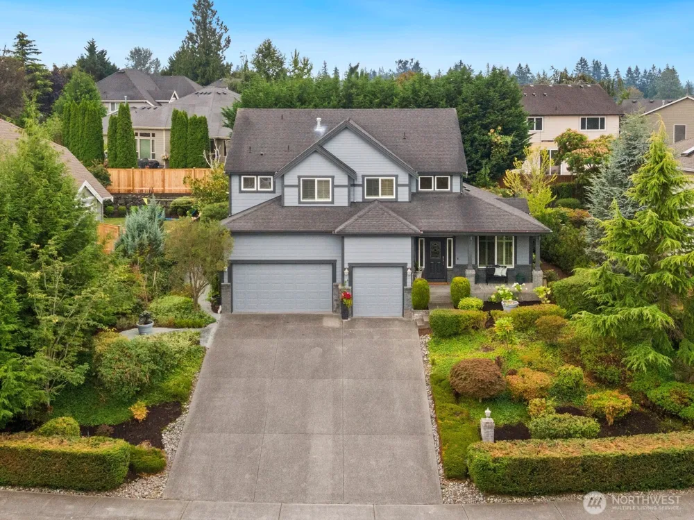 21706 Quiet Water Loop Lake Tapps, WA 98391